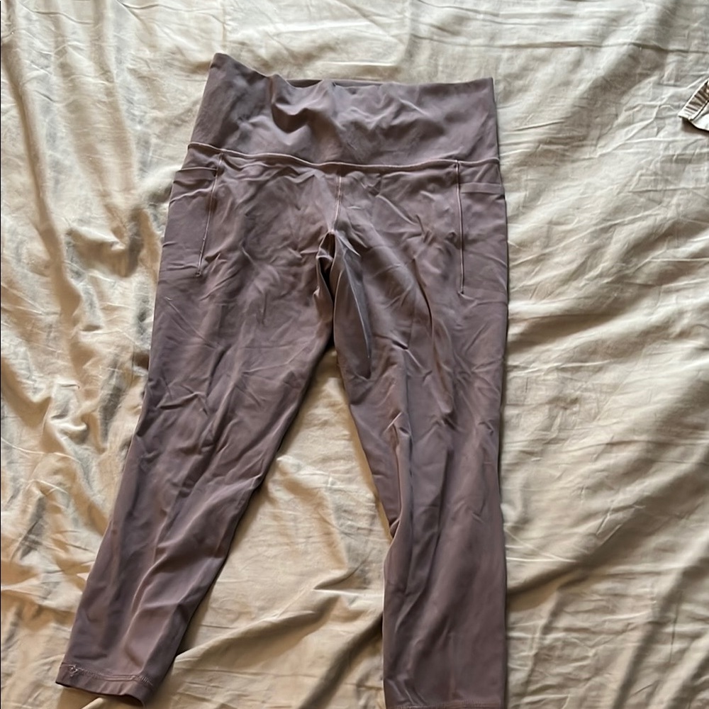 Athleta salutation stash M petite